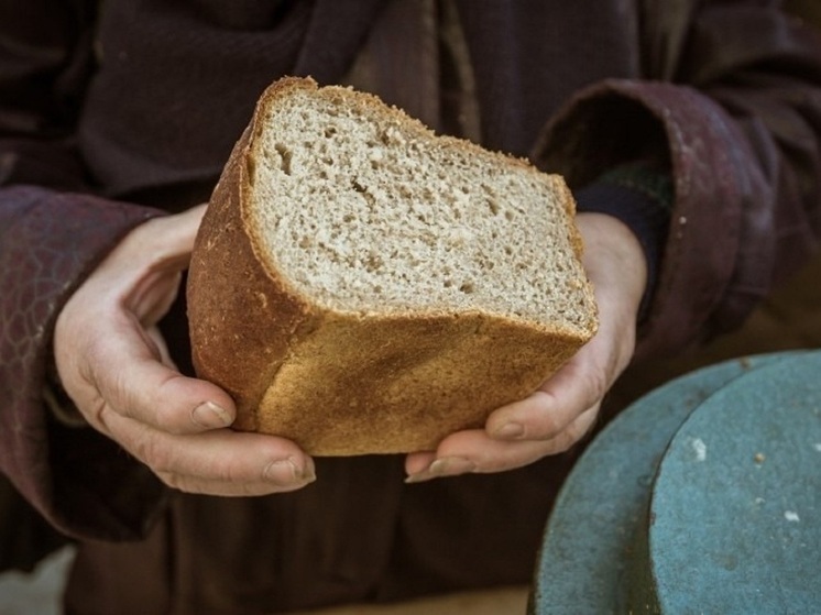 Завтра жителям Калмыкии нужно помочь нуждающимся