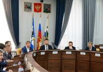 На постоянных комиссиях Иркутской думы и на думских слушаниях обсуждался целый ряд наболевших общегородских вопросов