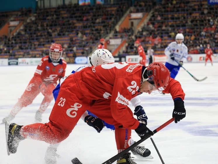 Красноярский ХК «Енисей» проиграл московскому «Динамо» в результативном матче