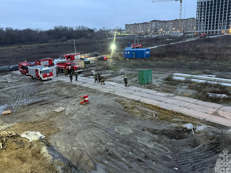 Курские пожарные отработали тушение возгорания на 24-м этаже высотки