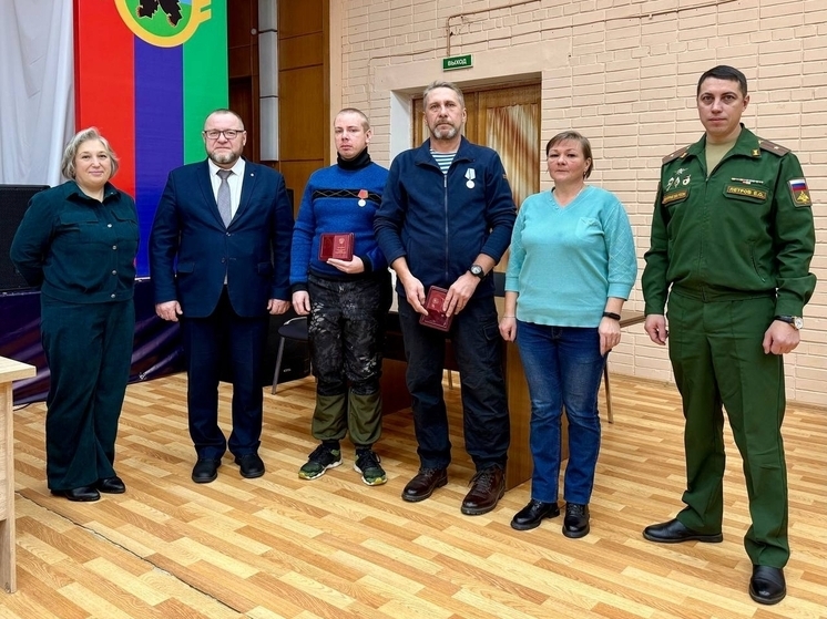 Два жителя Карелии были награждены за участие в СВО