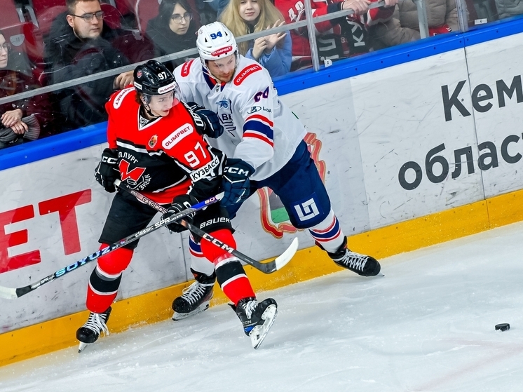 Самарский ХК ЦСК ВВС проиграл «Металлургу» в Новокузнецке с крупным счетом 0:3