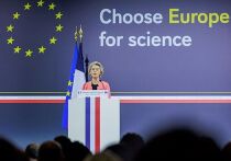 Президент Еврокомиссии немка Урсула фон дер Ляйен высказалась против “одностороннего расчленения суверенной европейской нации”, поскольку Европа пытается оказать влияние на попытки США положить конец военному конфликту на Украине