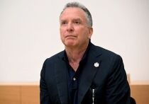 Горстка представителей США яростно отреагировала на просочившуюся запись телефонного разговора, на которой специальный посланник в Украине, как сообщается, будто бы инструктировал Москву о том, как вести себя с Дональдом Трампом, но большинство конгрессменов предпочитают помалкивать