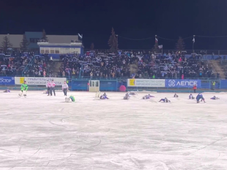 На родном льду: кировская «Родина» добилась второй домашней победы