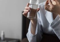 Более 200 женщин утверждают, что высокопоставленный французский государственный служащий тайно подмешивал им в питье наркотики