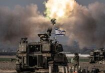 Сотни израильских солдат при поддержке бронетехники провели рейды в палестинском городе Тубас близ Наблуса, что стало крупнейшим подобным военным мероприятием израильских сил на оккупированном Западном берегу с тех пор, как в прошлом месяце в Газе вступило в силу соглашение о прекращении огня