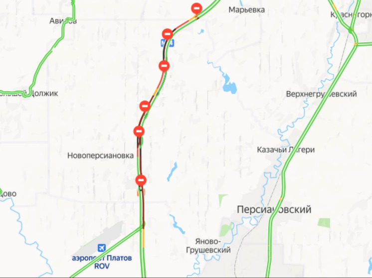 Из-за ДТП на М-4 возле ростовского аэропорта образовалась гигантская пробка