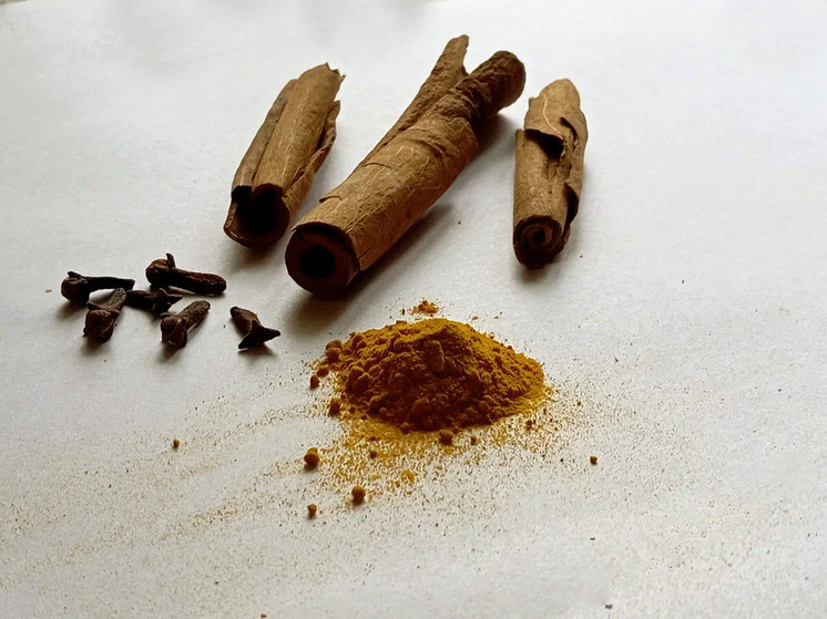 Гастроэнтеролог Сычугова посоветовала с осторожностью употреблять корицу