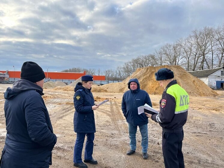  Прокуратура проверила готовность Щекинского района избежать бездорожья зимой