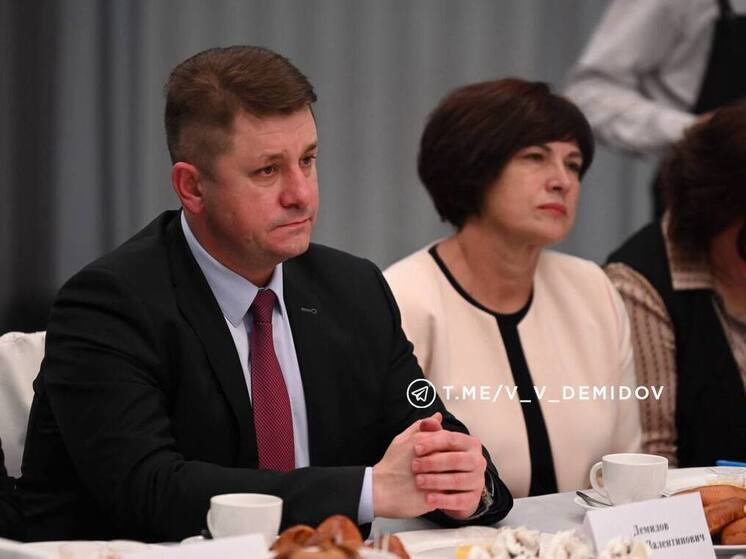 Мэр Белгорода встретился с матерями погибших участников СВО