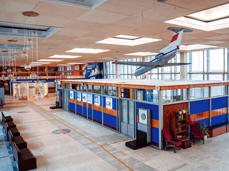 Вологодский аэропорт приглашает на аэро-дискотеку в стиле 80-ых и 90-ых (12+)