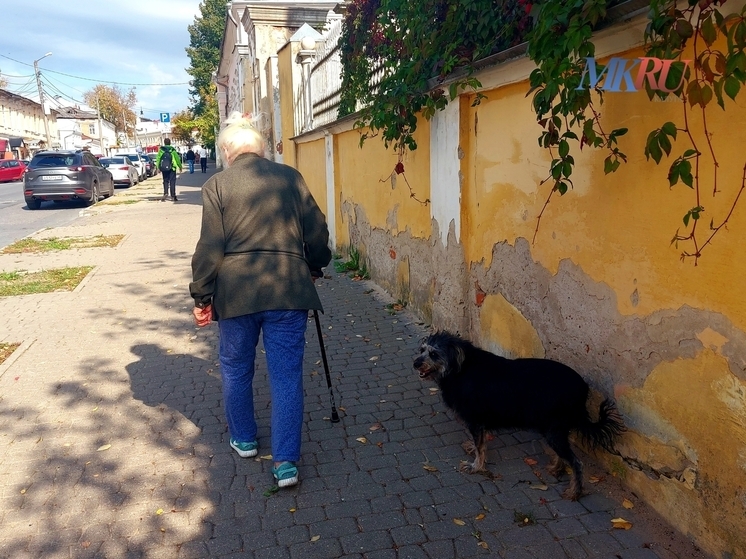 Калужским пенсионерам выдадут электронные удостоверения