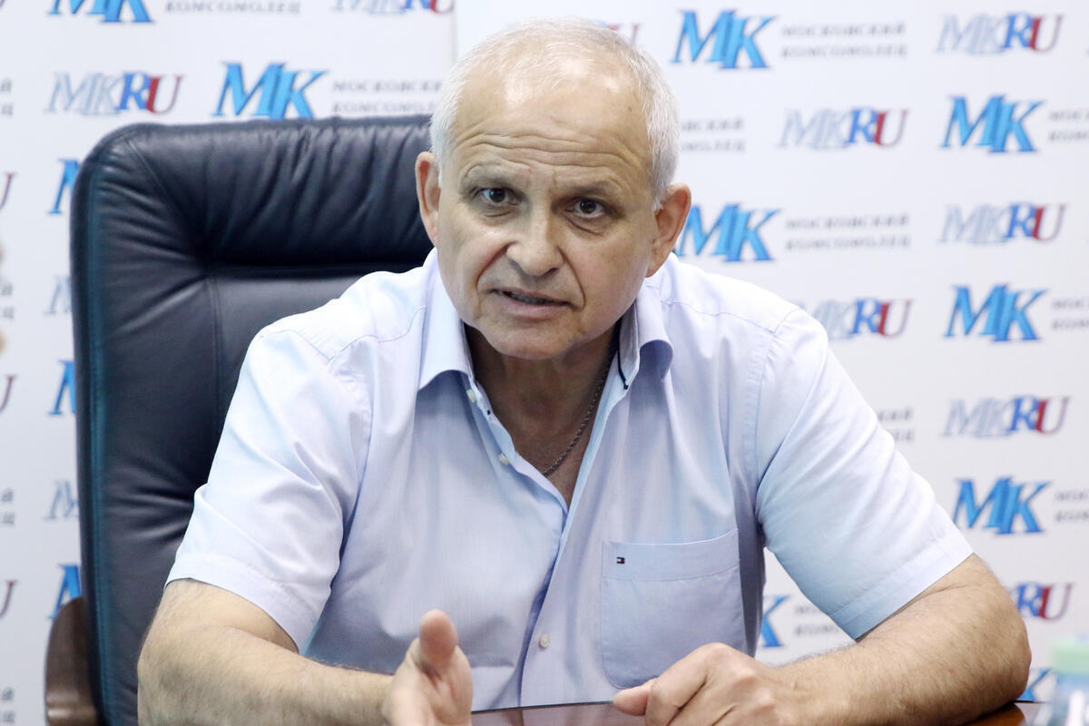 Александр Мирзоян на прощании с Симоняном: «Дорогой наш футбольный отец, не кори нас»