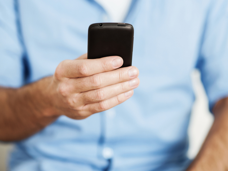 19-летний брянец украл у ребенка телефон