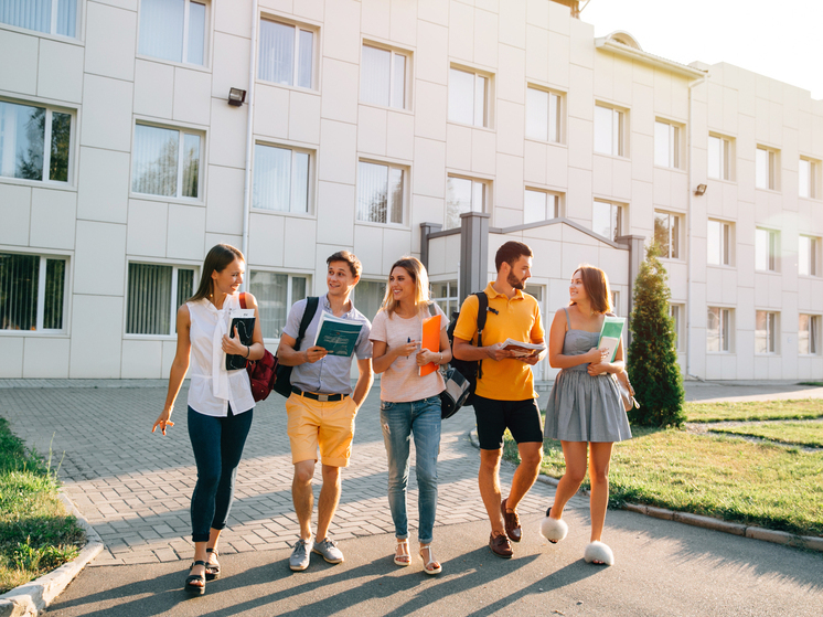 Депутаты Заксобрания региона встали на защиту соцстипендий студентов