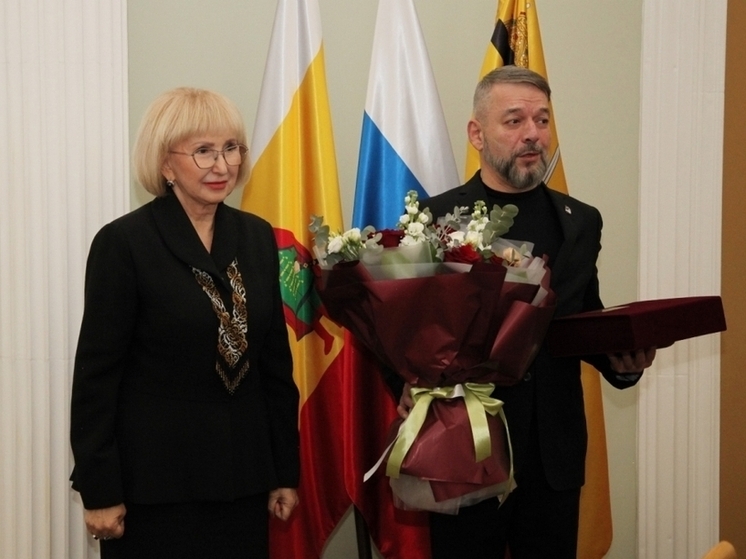 Глава Рязани Татьяна Панфилова поздравила Сергея Караева с Орденом Мужества