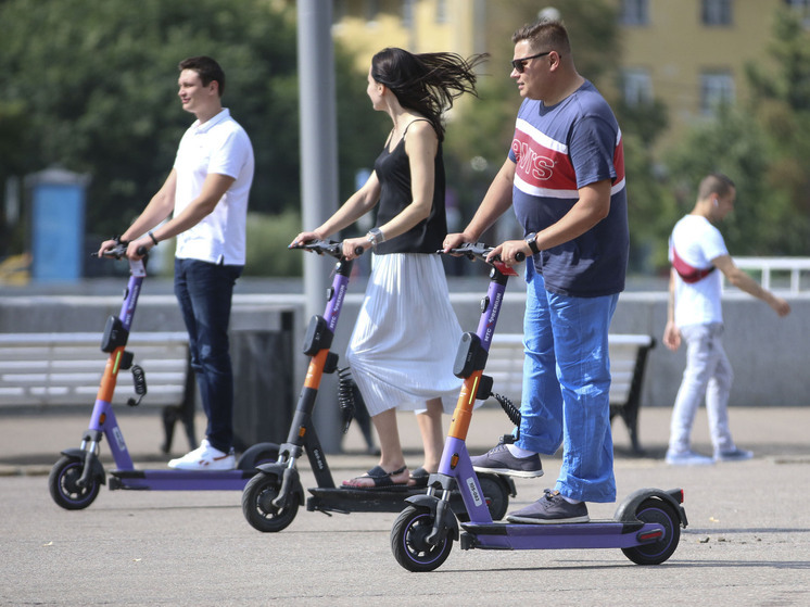 Суд обязал виновника ДТП с самокатом компенсировать семье погибшей 1,3 млн рублей
