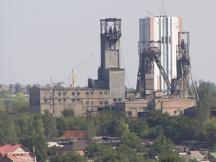 Часть угольных шахт в ДНР ликвидируют или законсервируют, исходя из экономической целесообразности, заявил в интервью РИА Новости глава республики Денис Пушилин