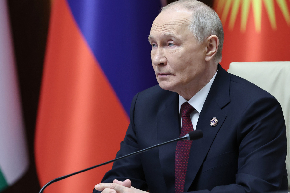 Путин предлагает ОДКБ перейти на российское оружие