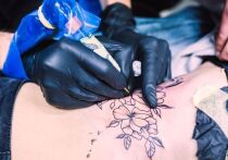 Новое масштабное исследование шведских ученых показало тревожную связь между татуировками и развитием меланомы — самой опасной формы рака кожи