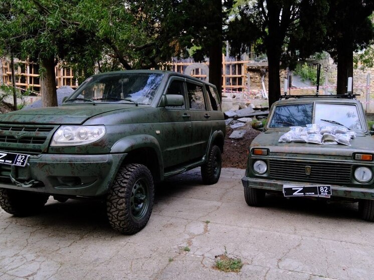 Ялтинские волонтеры отправили на фронт семь автомобилей за квартал