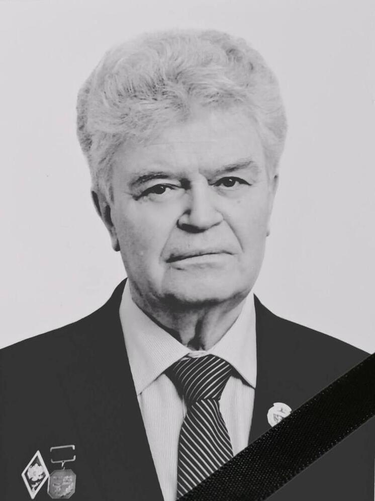 Псковичи вспоминают Александра Алексеева, врача, спасшего их жизни