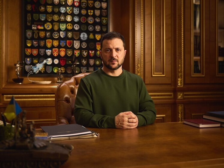 Профессор Сакс: Зеленский стал диктатором и готов продолжать конфликт с Россией