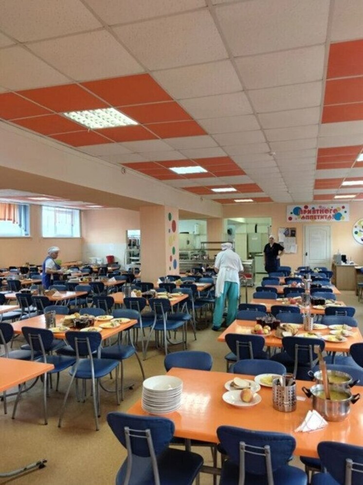 От пищеблока до тарелки: в Тамбове проверяют, как кормят школьников