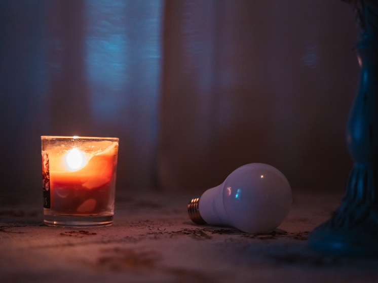 В нескольких округах Тверской области пропал свет из-за плохой погоды