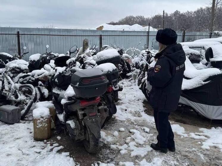 Теперь пешком: у нижегородца изъяли мопед за пьяную езду