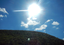 В мире, где будущее остается одной из величайших загадок, человечество всегда стремилось приподнять завесу времени. Об этом сообщает The Times of India (статью перевели ИноСМИ). Имена Нострадамуса и Ванги известны миллионам, но история хранит рассказы и о других провидцах, чьи предсказания, подчас пугающие своей точностью, оставались в тени.