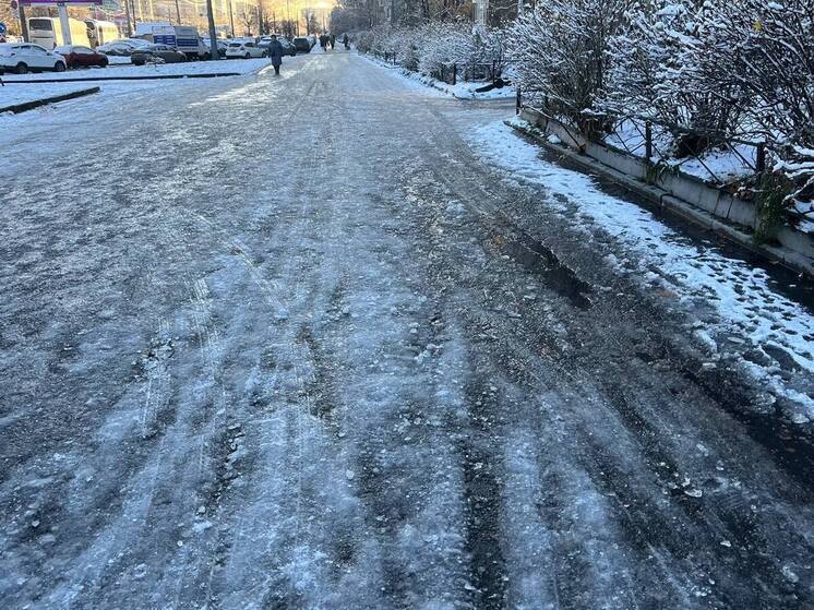 В Мурманской области 28 ноября ожидается сильный ветер и гололедица