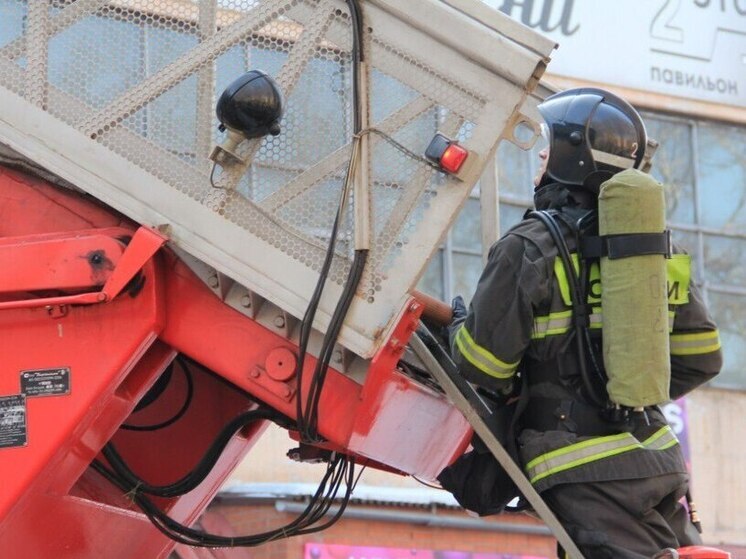 Калининградским пожарным удалось вывести шестерых людей из огня