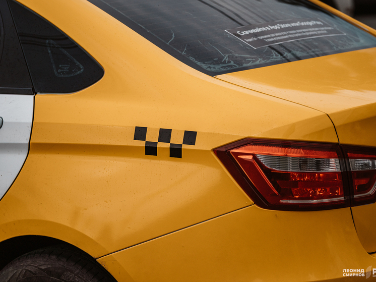 Полиция проверяет информацию о неадекватном таксисте из Твери