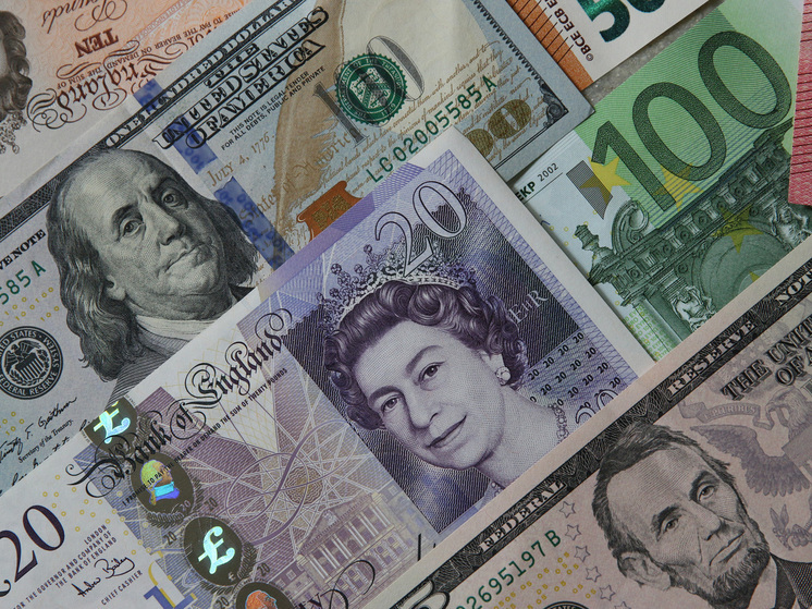 Политолог Дудчак: Украину ждет финансовая бездна в $136 миллиардов