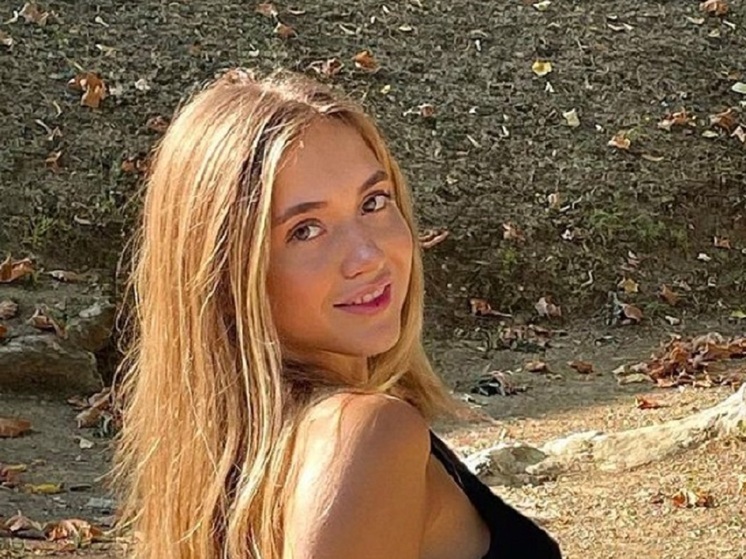 26-летняя российская фигуристка-одиночница Елена Радионова рассекретила вторую беременность. У спортсменки и ее мужа, 27-летнего футболиста Константина Кучаева, уже есть полуторагодовалая дочь.