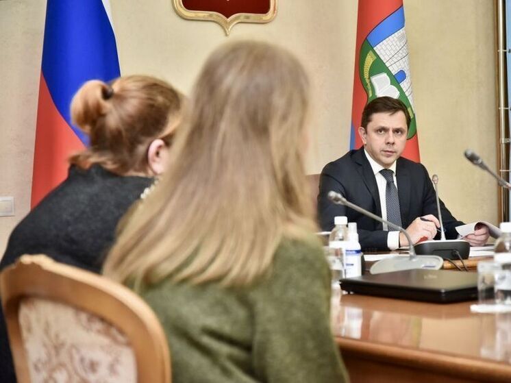Приём граждан по личным вопросам провёл губернатор Орловской области