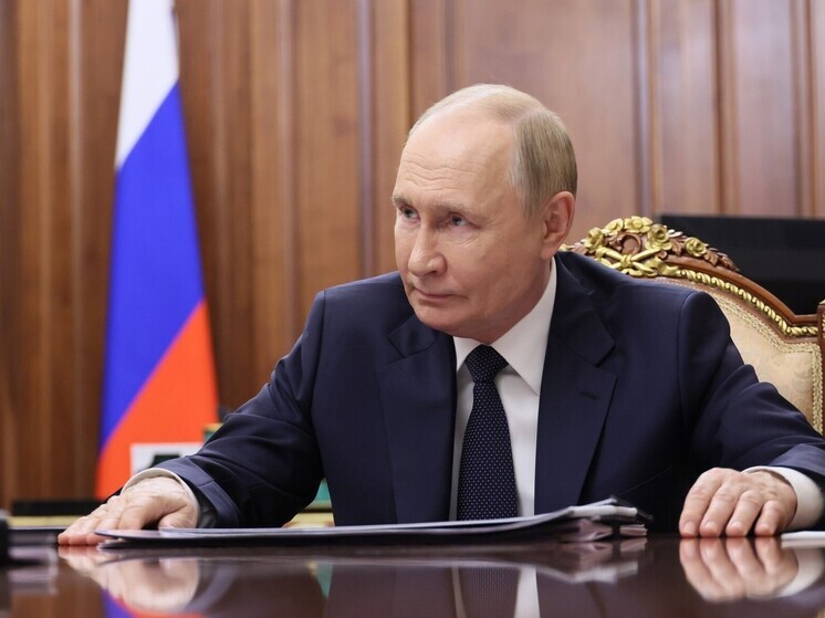 Путин: подписывать документы с нынешним руководством Украины бессмысленно