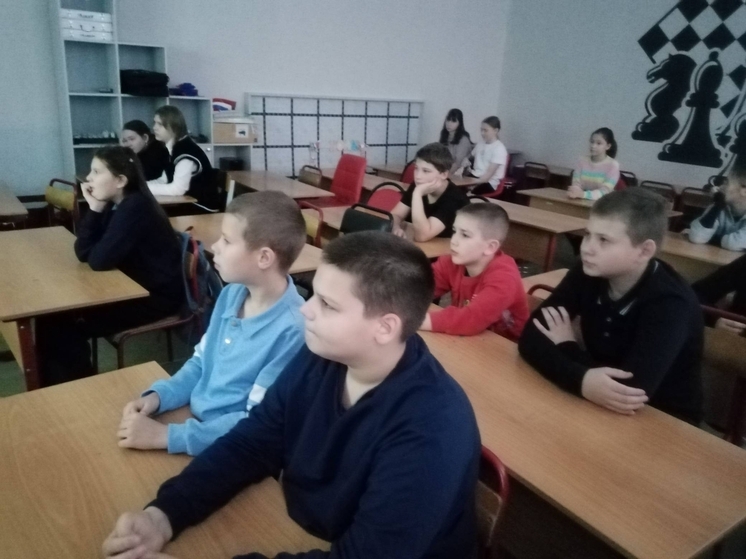 В костромской детской библиотеке отметили 295- летие полководца Суворова