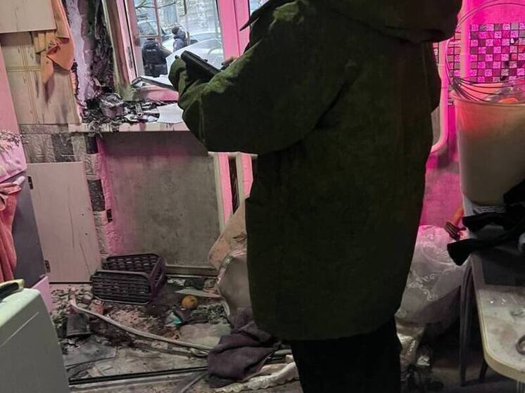 Друг убившей мать девочки заявил, что она уходила из дома за недели до убийства