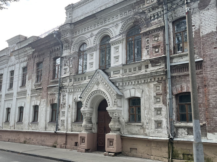 В Ярославле проданы здания бывшего министерства и богадельни