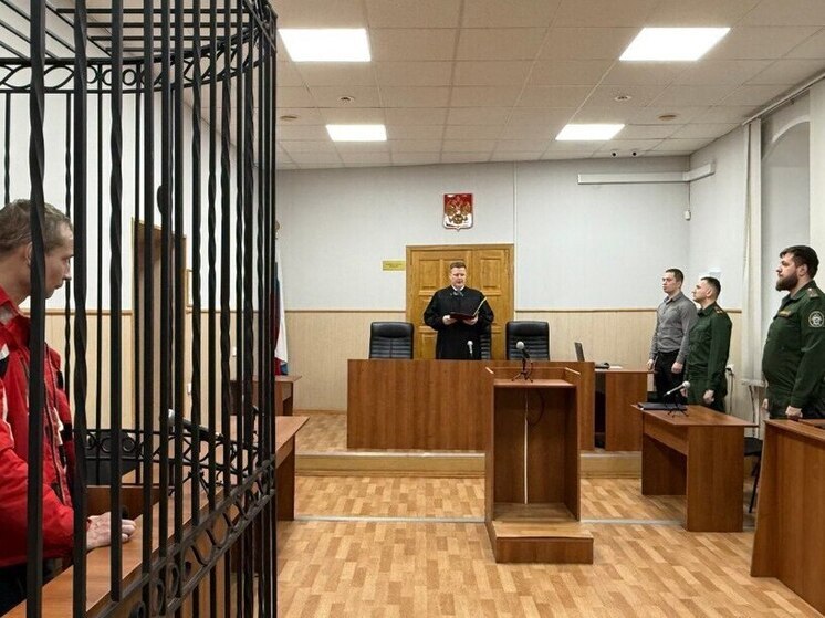 Тульскому военнослужащему за самоволку и нападение на женщину продлили арест