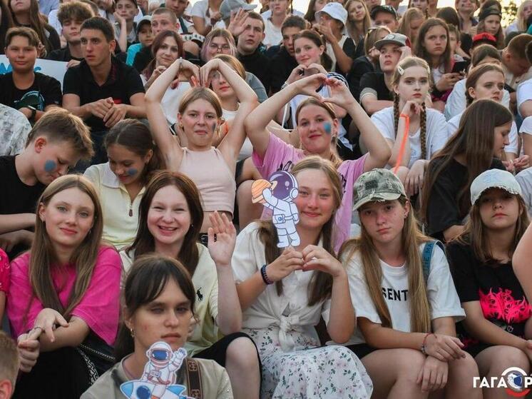 Почти 500 детей из Каменско-Днепровского округа отдохнули в летнем лагере имени Гагарина