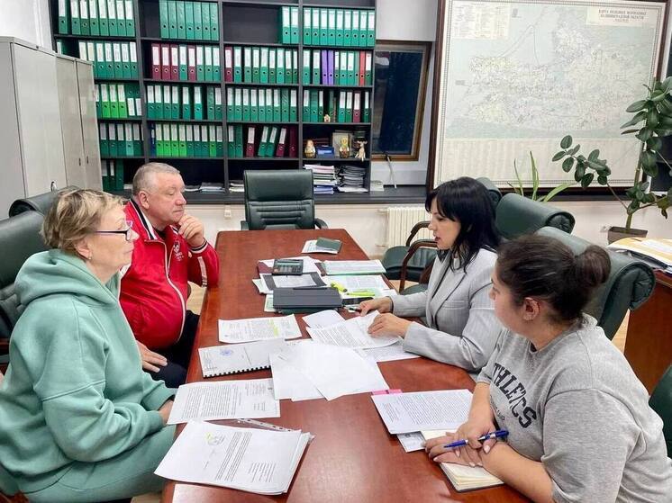 В Калининграде министр экологии выслушала обращения жителей