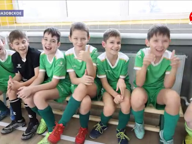 В школе №9 поселка Приазовское после капитального ремонта открыли обновленный спортивный зал