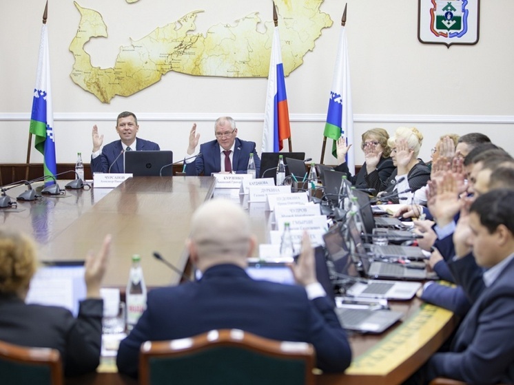 Спасателям НАО с 15-летним стажем установили ежемесячную соцвыплату