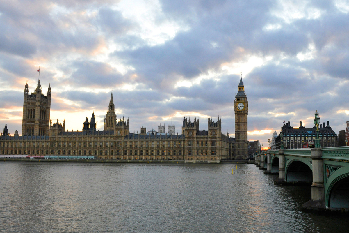 Британия временно исключила из-под санкций зарубежные активы российской компании