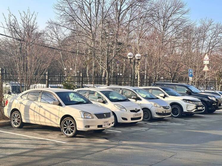 Инспектор ДПС распознал поддельные права, купленные за 92 тысячи на Сахалине