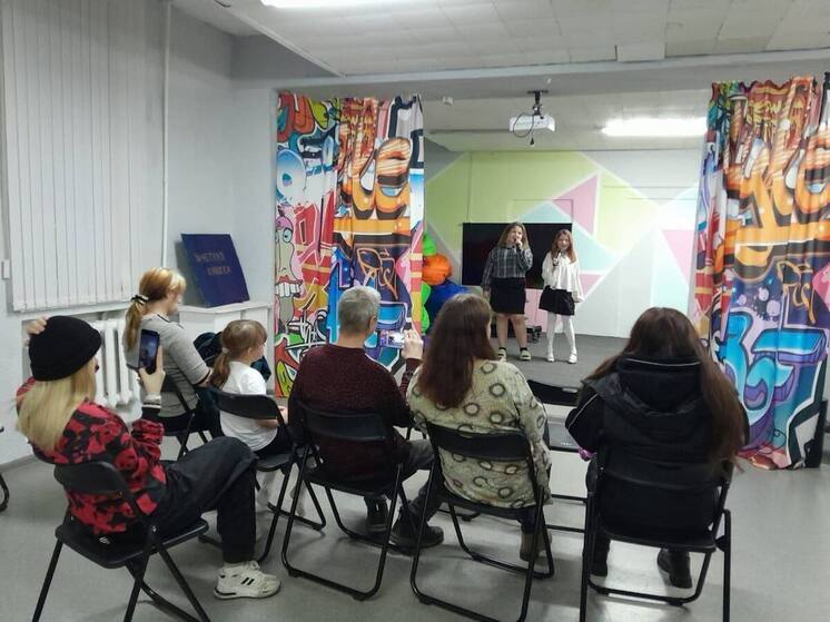 В Городском округе Серпухов состоялся творческий вечер «Славим руки мамы»